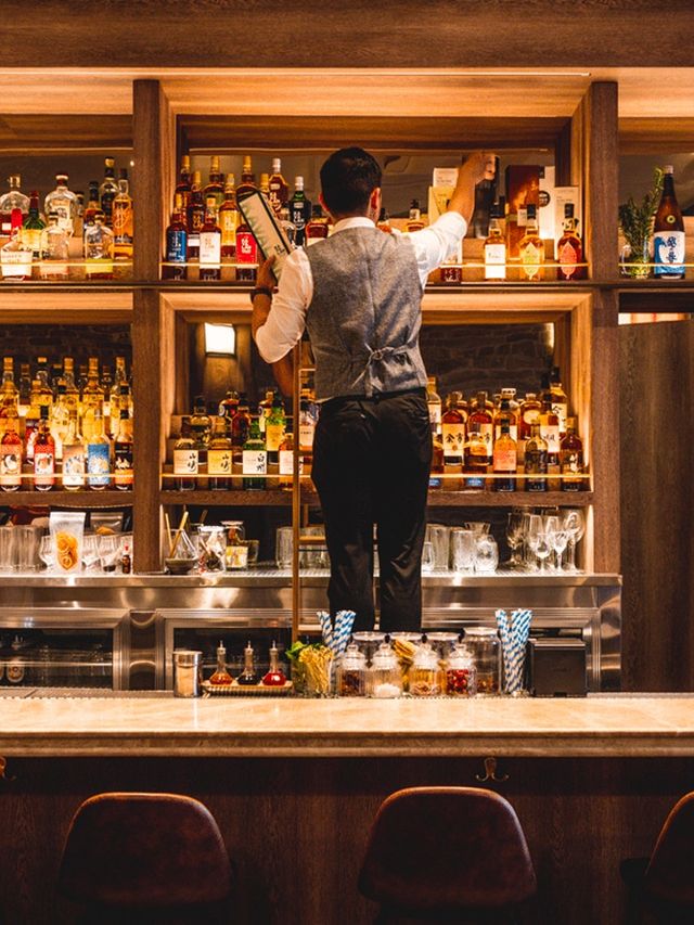 13 Best Whisky Bars in Sydney | Man of Many